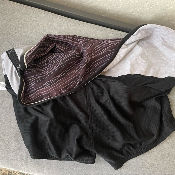 Athleta Ramp It Up Skort Size 4 - Picture 5 of 5